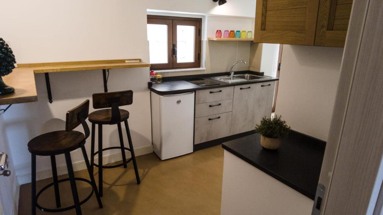 111 Apartments & Rooms Patti Bagian luar foto