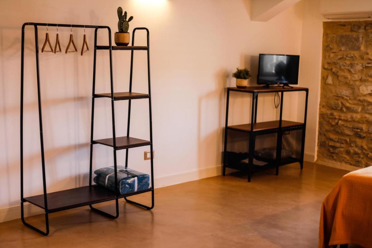 111 Apartments & Rooms Patti Bagian luar foto