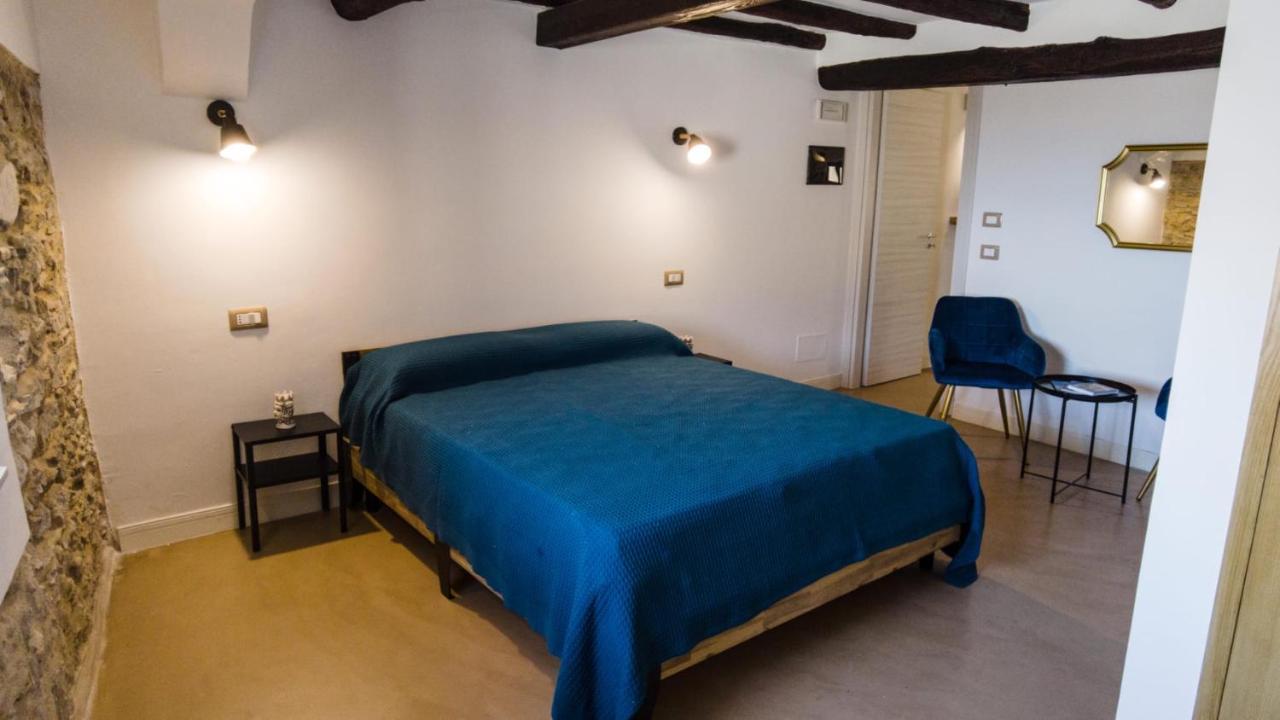 111 Apartments & Rooms Patti Bagian luar foto