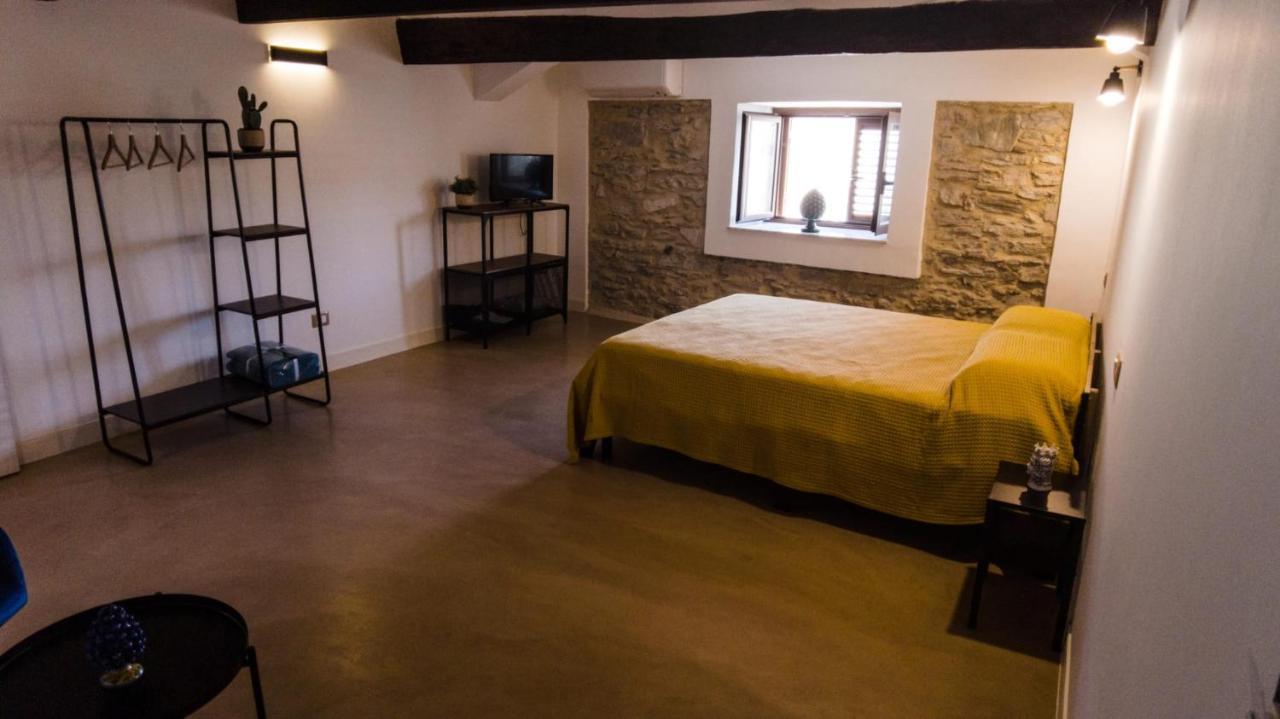 111 Apartments & Rooms Patti Bagian luar foto