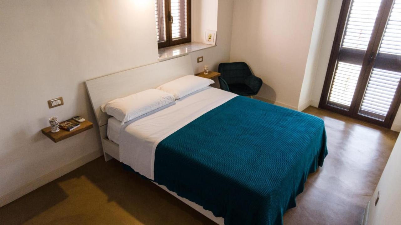 111 Apartments & Rooms Patti Bagian luar foto