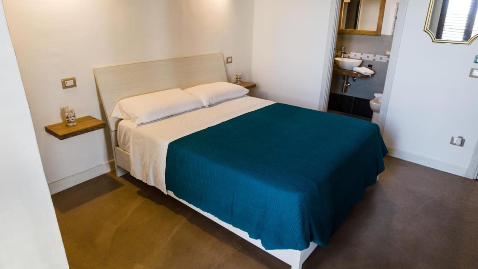111 Apartments & Rooms Patti Bagian luar foto